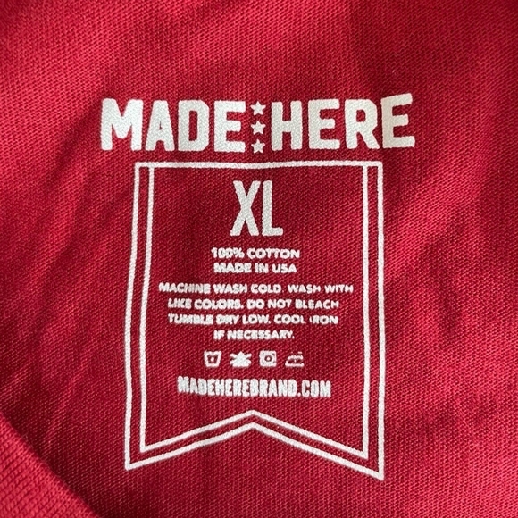 New MADE HERE The General Cotton Men’s Tee Red Black White Short Sleeve T-Shirt - Picture 5 of 6
